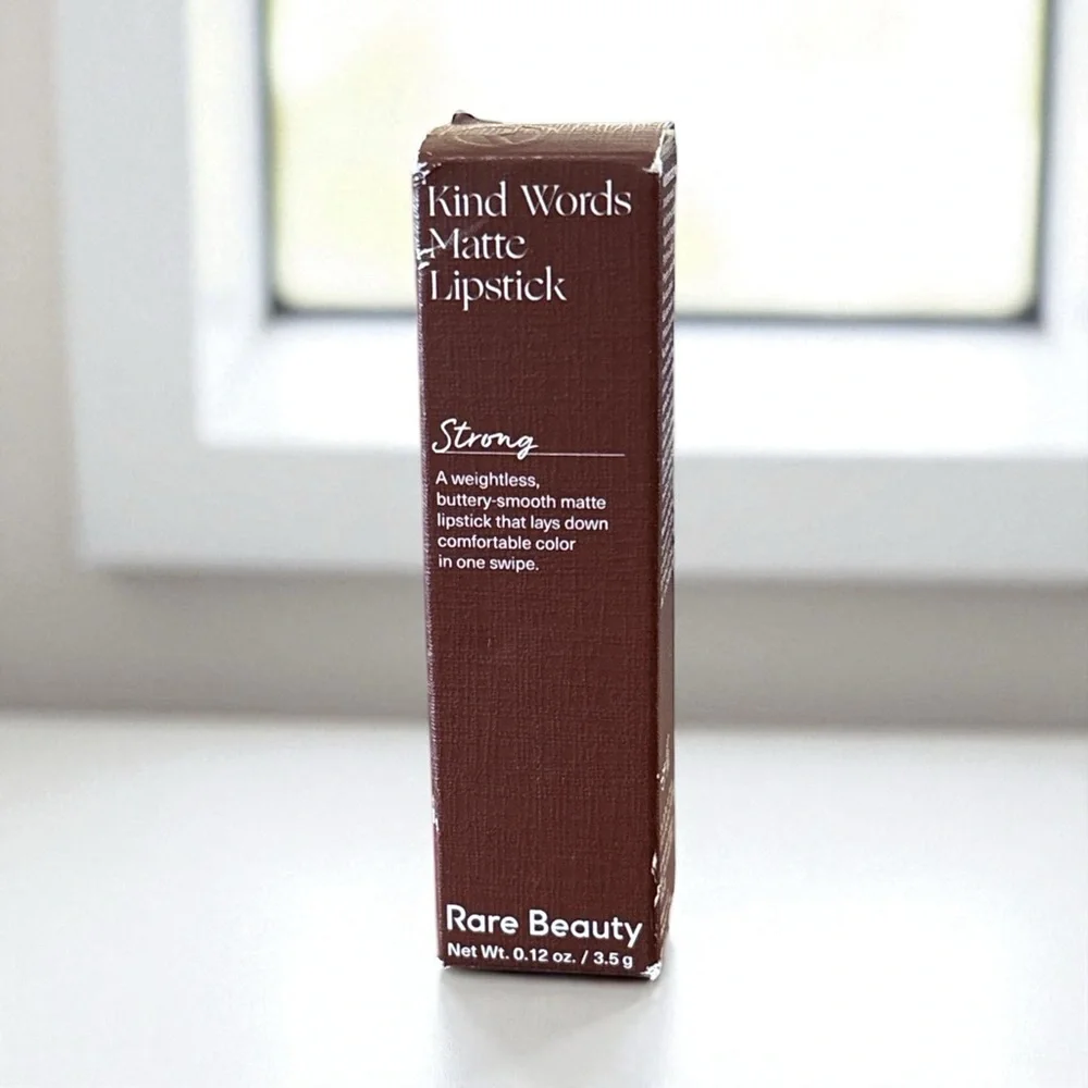 💎 Rare Beauty Kind Words Matte Lipstick in Color Strong Full-Size New In Box